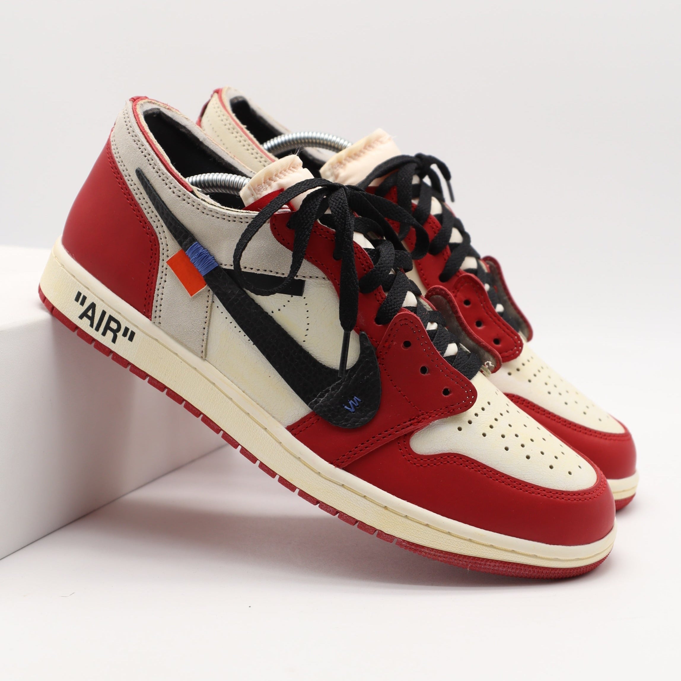 Nike Jordan 1 - Lost & Found OW - NOW AVAILABLE!