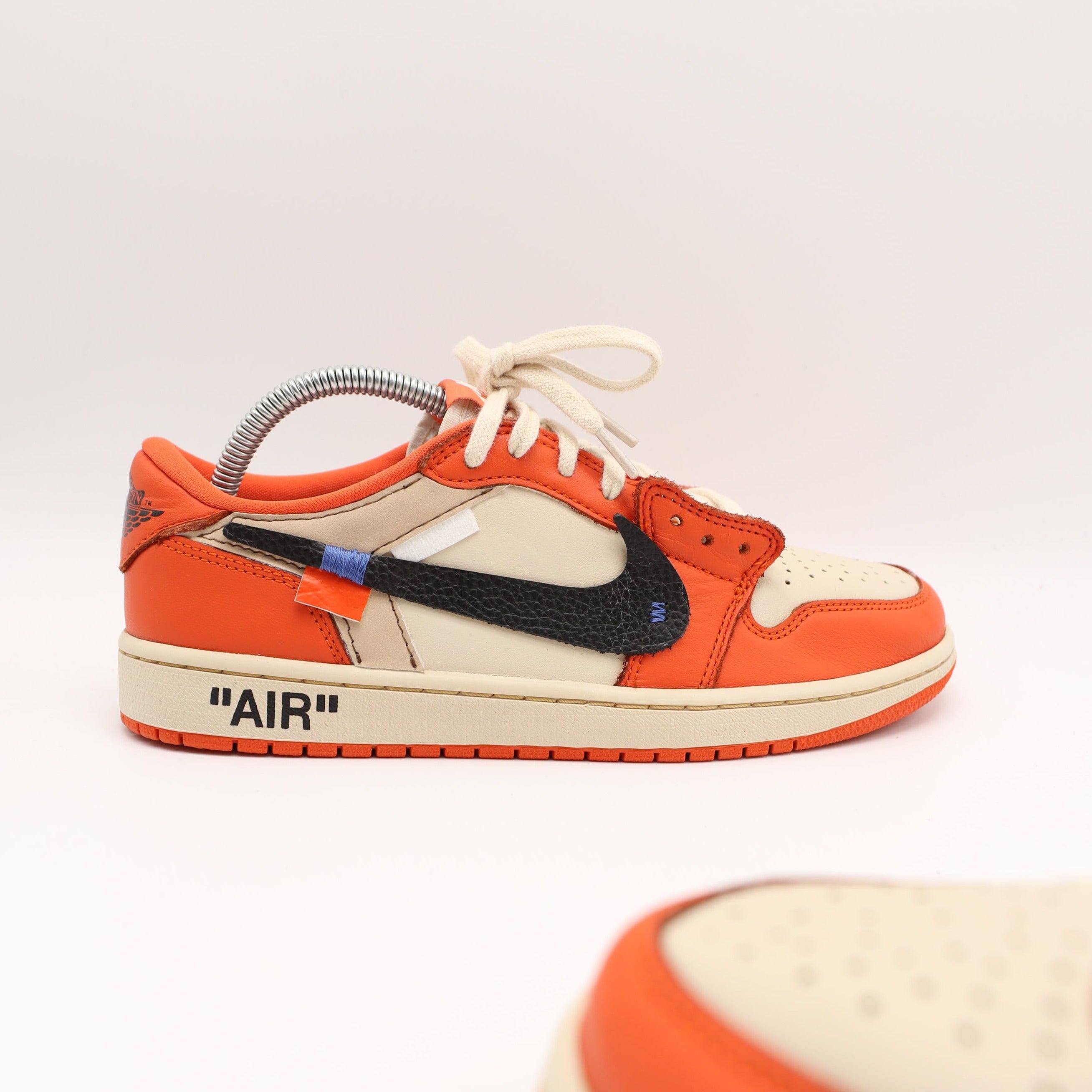 Nike Jordan 1 Starfish - V1 OW