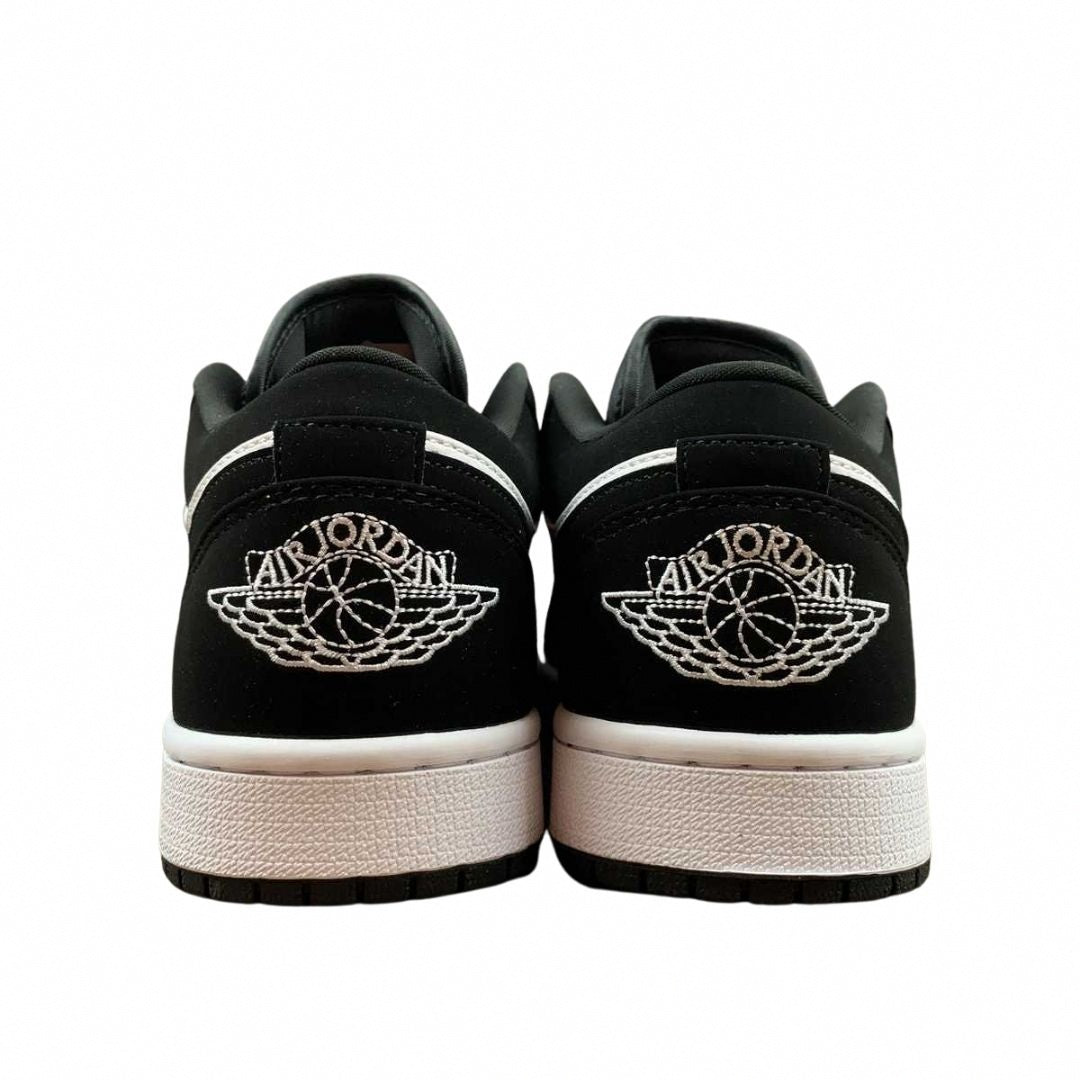 NIKE AIR JORDAN 1 LOW BLACK WHITE